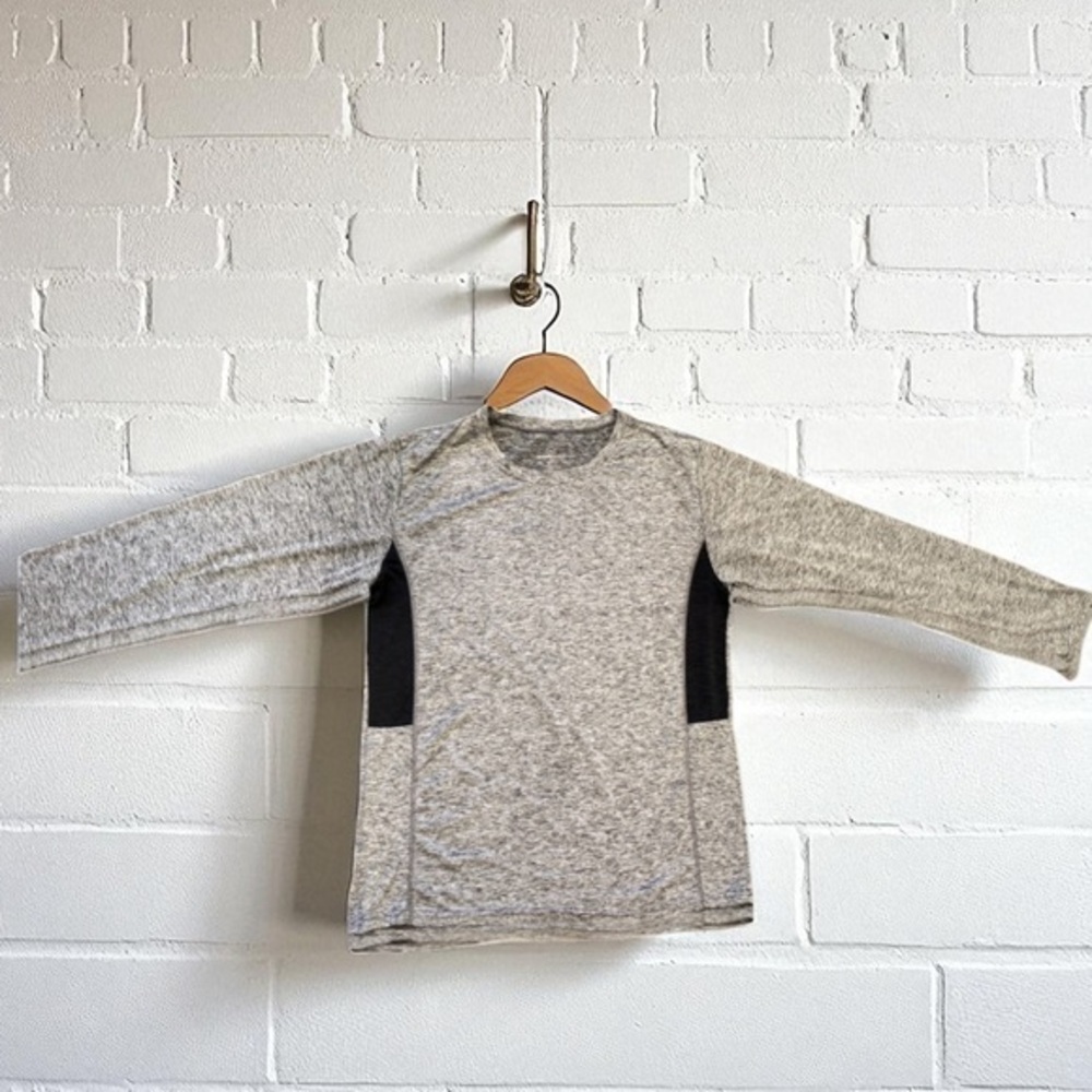 Real Essentials Men's Long Sleeve Tee in Heather Gray and Black